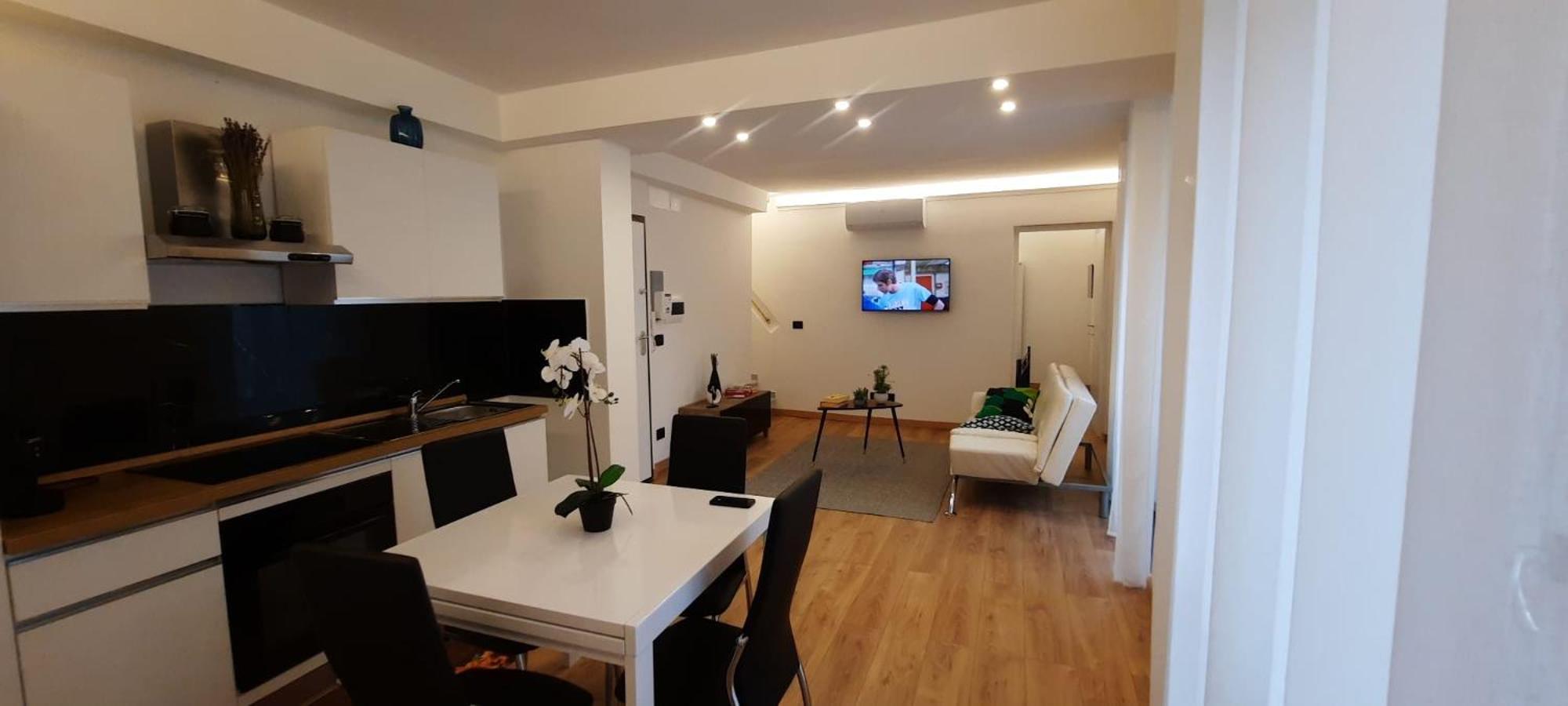Il Girasole Apartment เจนัว ภายนอก รูปภาพ