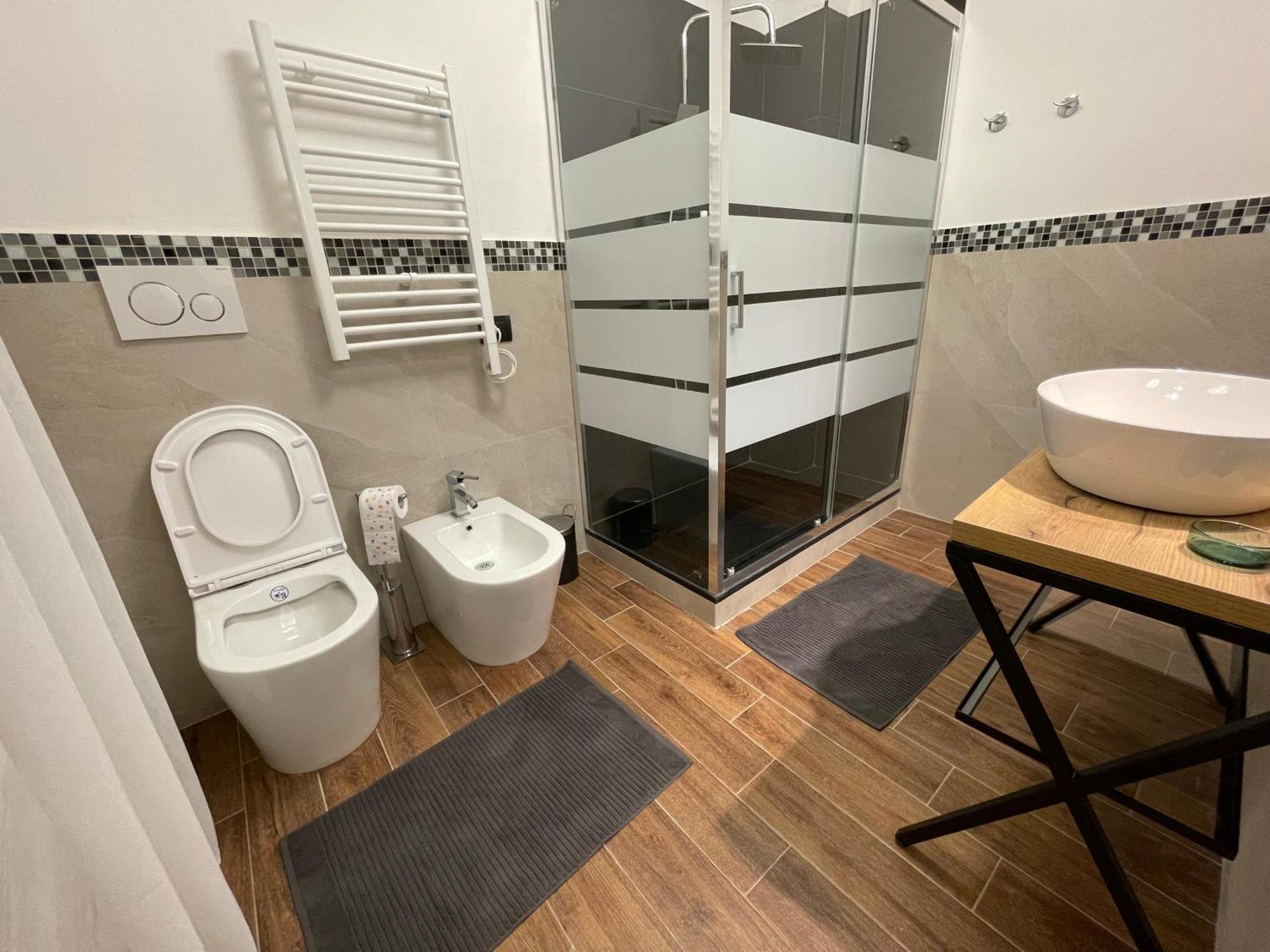 Il Girasole Apartment เจนัว ภายนอก รูปภาพ