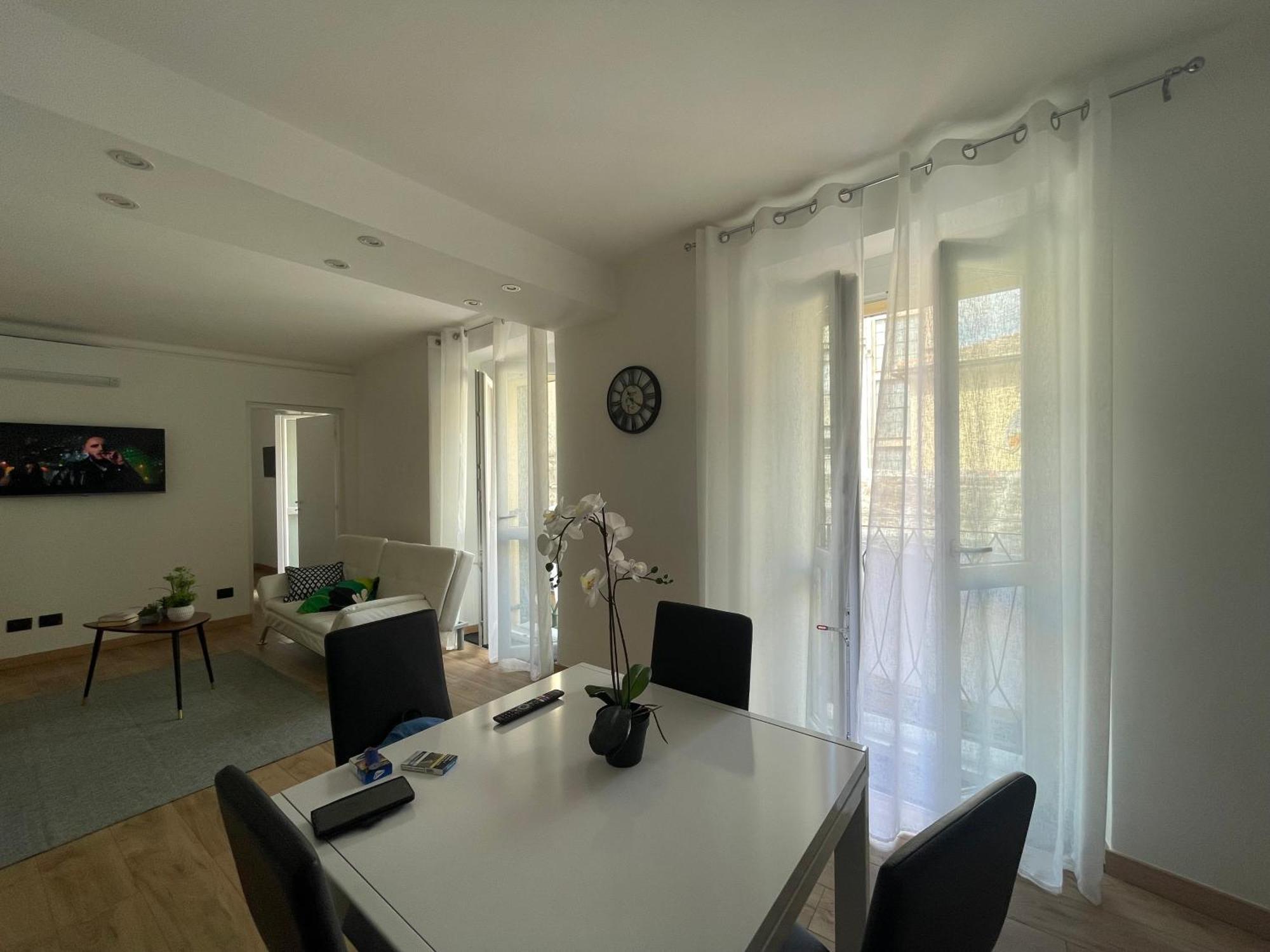 Il Girasole Apartment เจนัว ภายนอก รูปภาพ